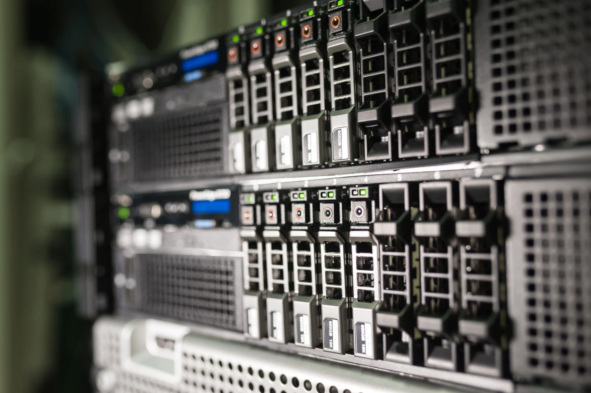 Server für zuverlässiges Website-Hosting